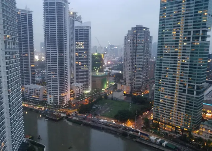 Acqua Mandaluyong *