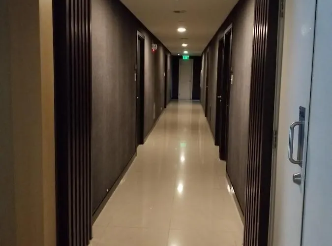 Acqua Mandaluyong