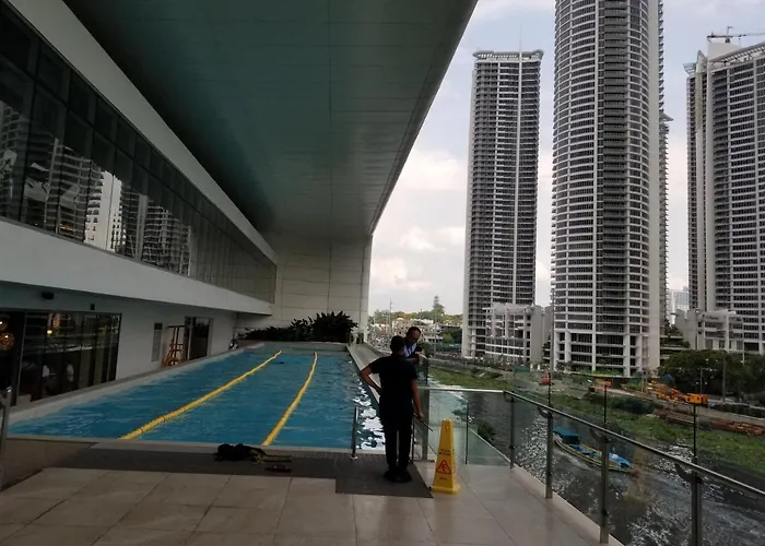 Apartahotel Acqua Mandaluyong